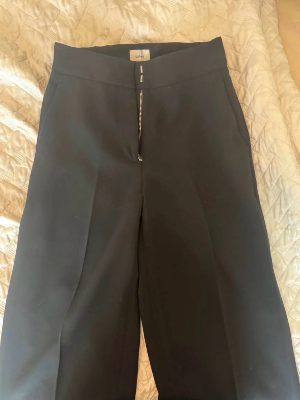 Aritzia Black High-Rise Wide-Leg Trousers